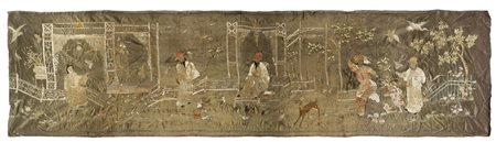 Ricamo in seta raffigurante figure e animali in paesaggio, su fondo verde,...