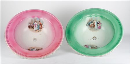 DUE BACILI in ceramica smaltata e decorata con medaglioni raffiguranti "scena...