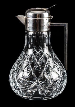 BROCCA in cristallo e argento. XX secolo Misure: h cm 26