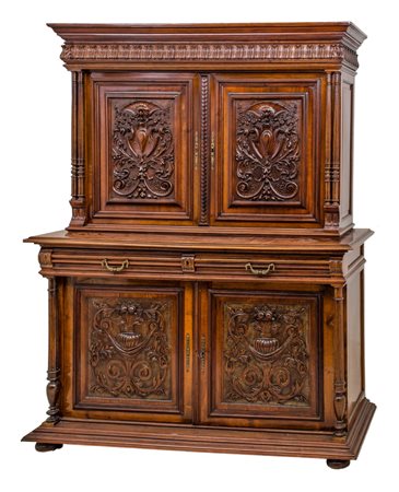 BUFFET Enrico II in rovere con due ante superiori, due cassetti e due ante...