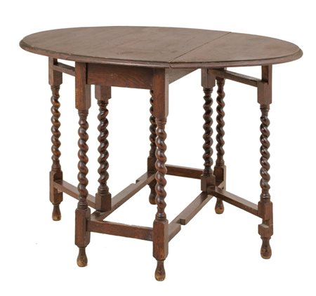 TAVOLO con alette in rovere con piedi a torciglione. Francia XIX secolo...