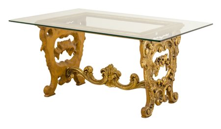 TAVOLINO da salotto stile barocco in legno intagliato e dorato, piano in...