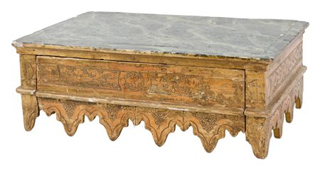 MENSOLA Luigi XVI in legno dorato ad argento a mecca, piano dipinto a finto...