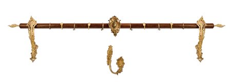 Tre Mantovane e tre coppie di porta embrasse Stile Luigi XIV in mogano e...