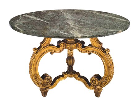 Tavolo da salotto in legno intagliato e dorato realizzato con elementi...