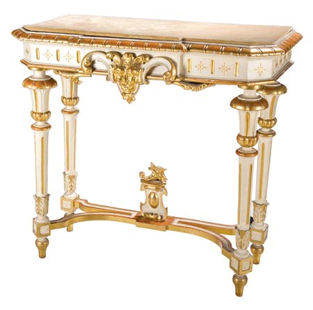 Coppia di Consoles in legno laccato e dorato, ITALIA fine XIX secolo Gambe a...