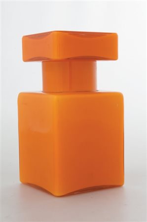 LUCIANO VISTOSI Un vaso con coperchio per VETRERIA VISTOSI, Murano, 1963....