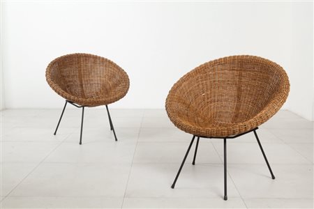 DUE POLTRONCINE, anni '50. Tondino di ferro verniciato, midollino. Altezza cm...