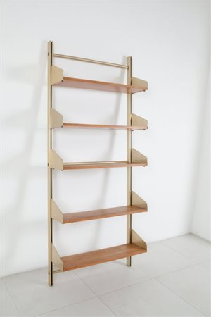 FEAL (Fonderie Elettriche Alluminio e Leghe)Una libreria a parete a elementi...