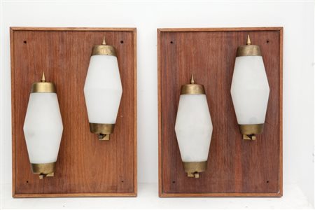 DUE PANNELLI LUMINOSI, anni '60. Legno di teak, ottone, vetro opalino...