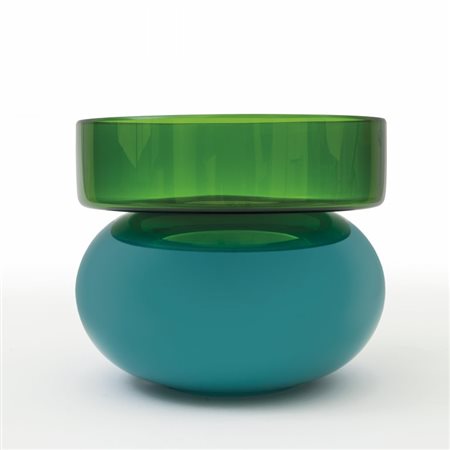 ETTORE SOTTSASSUn vaso per VENINI, 2003.Marca incisa "Venini 2003 Ettore...