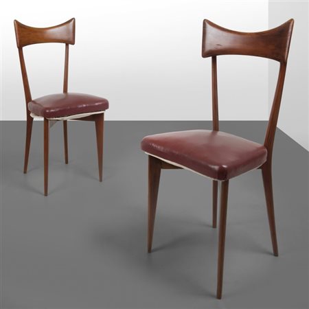 ICO E LUISA PARISI Due sedie per ARIBERTO COLOMBO, 1945. Legno di faggio,...