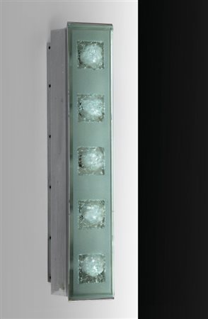 MAX INGRAND Una lampada a parete "2139" per FONTANA ARTE, 1962. Ottone...