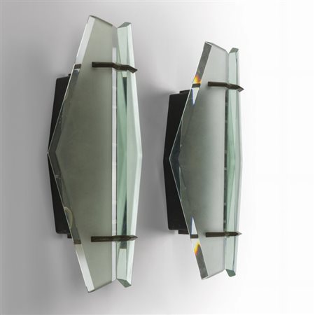 MAX INGRAND Due lampade a parete "1943" per FONTANA ARTE, circa 1961....