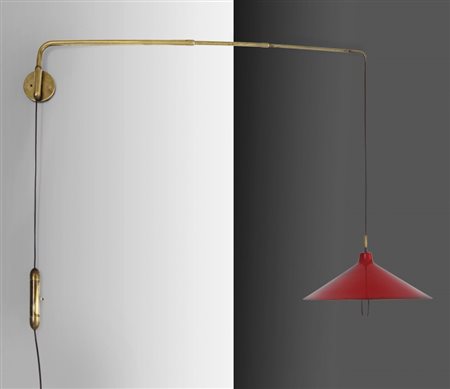 ARREDOLUCEUna lampada a parete a saliscendi con braccio estensibile, anni...