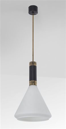 STILNOVOUna lampada a sospensine "1135", anni '60. Alluminio laccato, vetro...