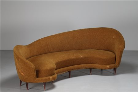 MUNARI FEDERICO Divano curvo esempleare unico realizzato per la propria...