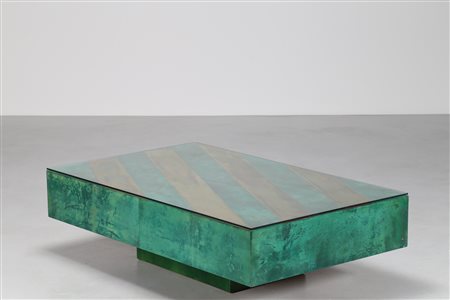 TURA ALDO Tavolino da caffè in legno, ottone, pergamena e vetro, 1970. -. Cm...