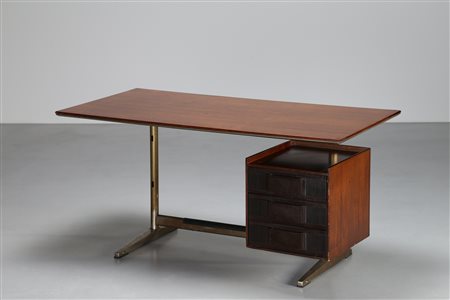 PONTI GIO' (1891 - 1979) Scrivania in metallo e palissandro disegnata per il...
