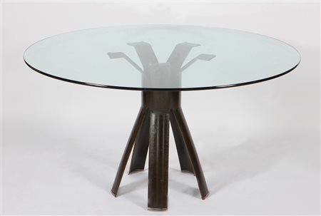 MANGIAROTTI ANGELO (n. 1921) Tavolo Longobardo prodotto per Skipper, 1970....