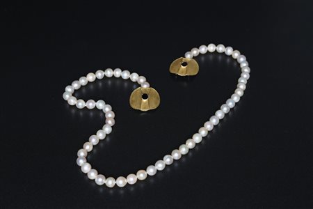 PINTON MARIO Collana. Oro e perle. Cm 68,00. Pezzo unico. Realizzata su...