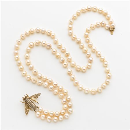 Collana a due fili di perle coltivate irregolari tra mm 8 e mm 9 con chiusura...