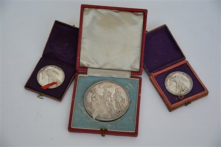 [RELIGIONE] 3 medaglie d'argento, San Michele 2 esemplari differenti, e 1839...