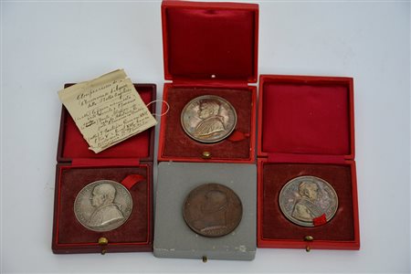[VATICANO] 1923 /56 Lotto di n.3 medaglie annuali in argento e N. 1 in rame,...
