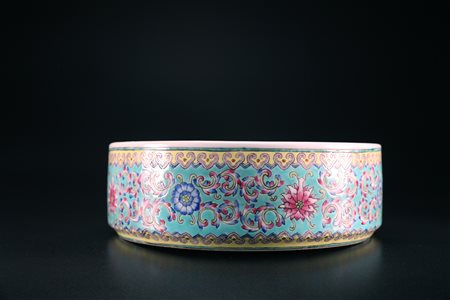Arte Cinese Grande lavapennelli circolare in porcellana smaltata e decorata...