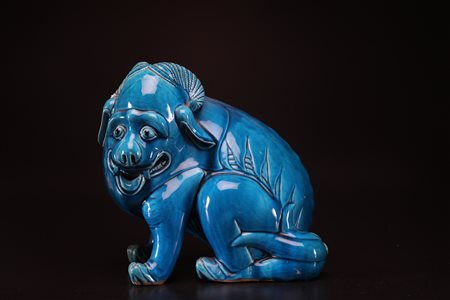 Arte Cinese Scultura in porcellana invetriata di turchese raffigurante un...