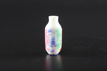 Arte Cinese Tabacchiera in vetro con decorazione a sei colori in vetro...