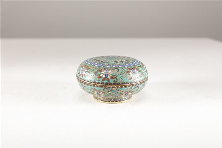 Arte Cinese Scatola circolare in metallo cloisonné con marchio Qianlong...
