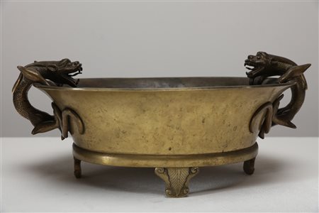 Arte Cinese Grande e pesante incensiere in bronzo con i manici a forma di...