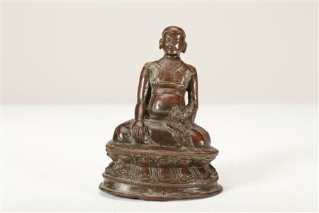 Arte Himalayana Statua in lega di rame raffigurante Pandita Tibet...