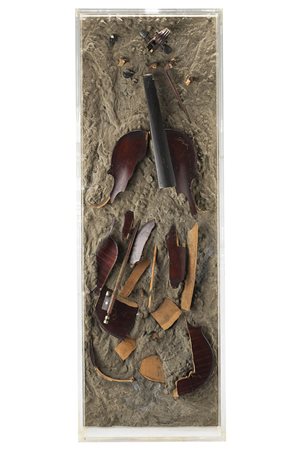 Arman (Nizza 1928 - New York 2005) "Senza titolo" 1974 violino e cemento in...