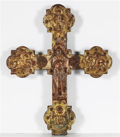 ARTISTA DEL XVI SECOLO Croce Stilofila. Al fronte Cristo in croce con i...