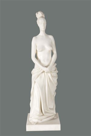 Francesco Messina (1900-1995), Figura di donna, scultura in marmo altezza cm...