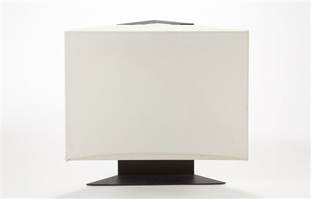 Cini Boeri (Milano 1924 ) Lampada da tavolo modello "Accademia". Struttura in...