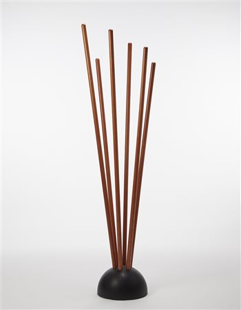 Giorgio Decursu ( 1927 - 2012) Prototipo di appendiabiti con base semisferica...