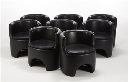 Luigi Caccia Dominioni ( 1913) Otto poltrone imbottite modello "P22 studio"....