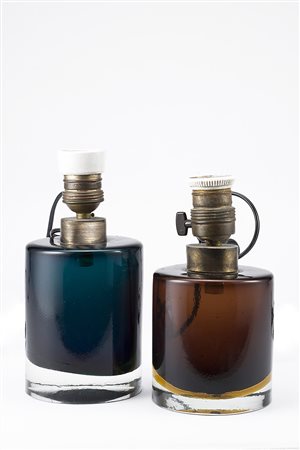 Venini, Murano Lotto di due lampade da tavolo a corpo cilindrico in vetro...