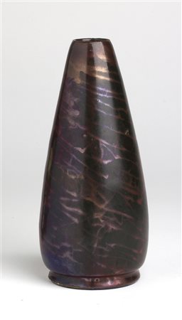 GALILEO CHINI Firenze, 1873 - 1956 Vaso troncoconico, 1906 - 19 (ideazione),...