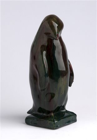 ALFREDO BIAGINI Roma 1886 - 1952 Pinguino, 1924 Scultura in terracotta...