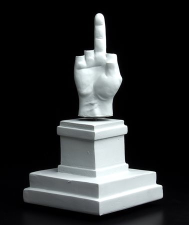 MAURIZIO CATTELAN Padova 1960 L.O.V.E. carillon, 2014 Poliresina h 22,5 cm...