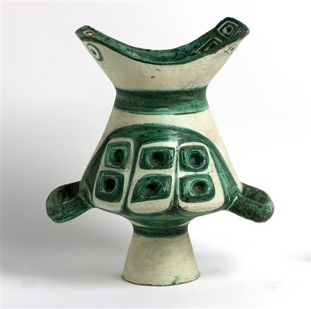 SALVATORE MELI Comiso (Ragusa) 1929 - Roma 2011 Vaso con decoro geometrico...