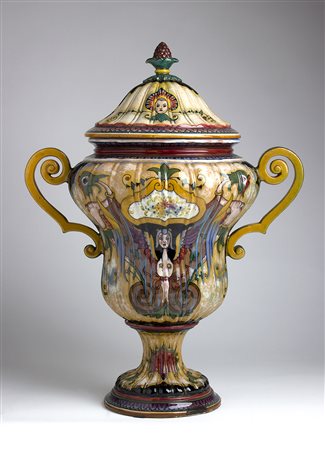 PIETRO MELANDRI Faenza 1885 - 1976 Potiche con coperchio e anse a voluta...