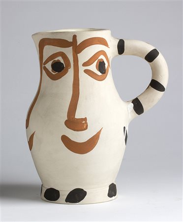 PABLO PICASSO Malaga 1881 – Mougins 1973 Brocca con facce che sorridono...