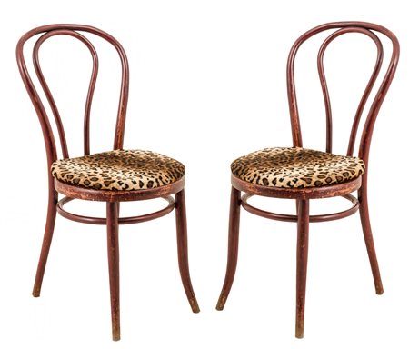 CINQUE SEDIE stile Thonet in faggio (seduta h cm 48). Primi '900 Misure: h cm...