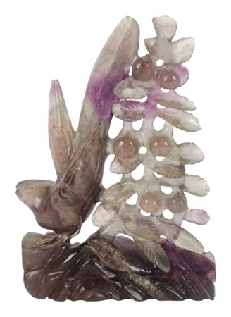 SCULTURA in pietra dura raffigurante "volatile". Cina XX secolo Misure: h cm...