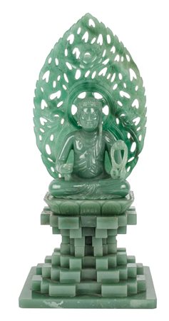 SCULTURA in giada raffigurante "divinita'". Cina XX secolo Misure: h cm 31